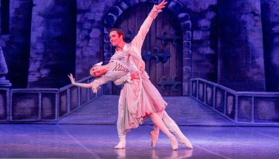 Балет «Золушка», Ковров