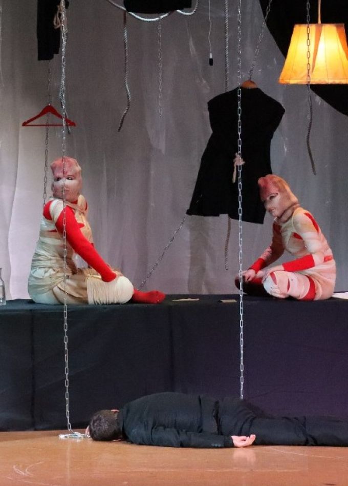 Спектакль "Аз есмь тварь"