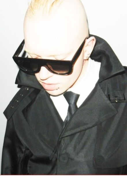 Huzzy B