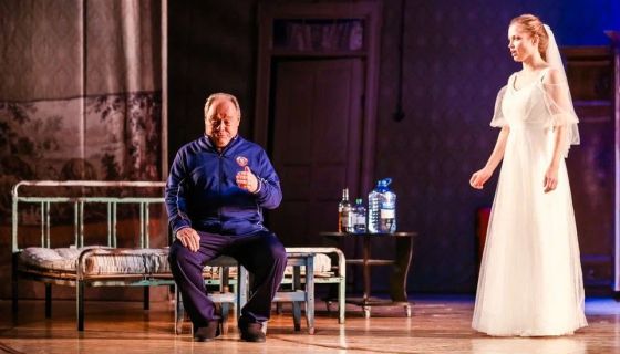 Спектакль «Третий — лишний?», Ковров